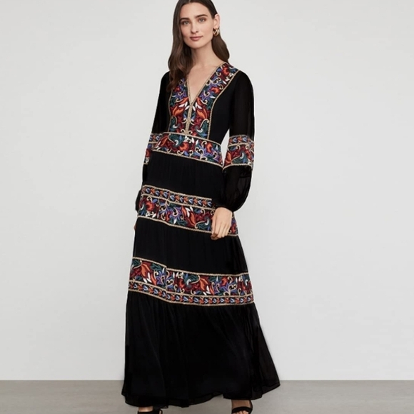 Dresses & Skirts - Chic Black Maxi Dress with Colorful Embroidery
